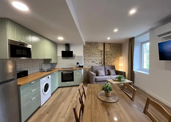 아파트 Apartamentos Villacarriedo *