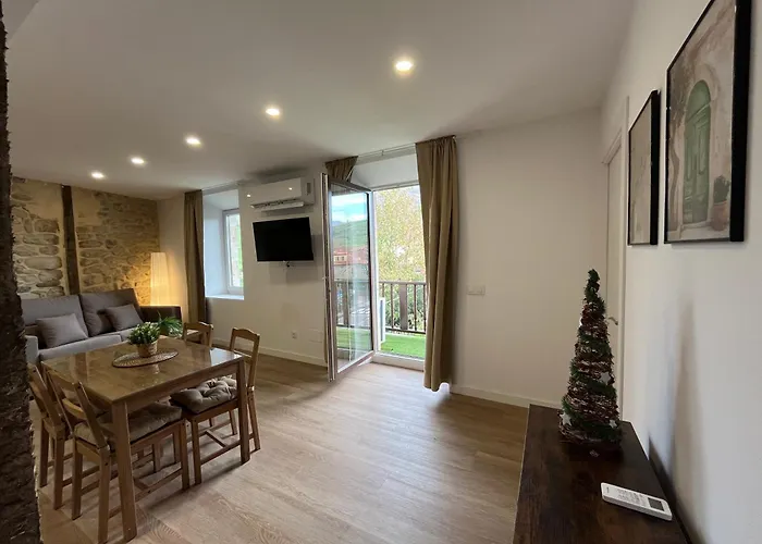 公寓 Apartamentos Villacarriedo 比利亚卡列多