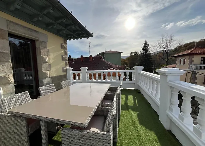 Apartamentos Villacarriedo Apartment *